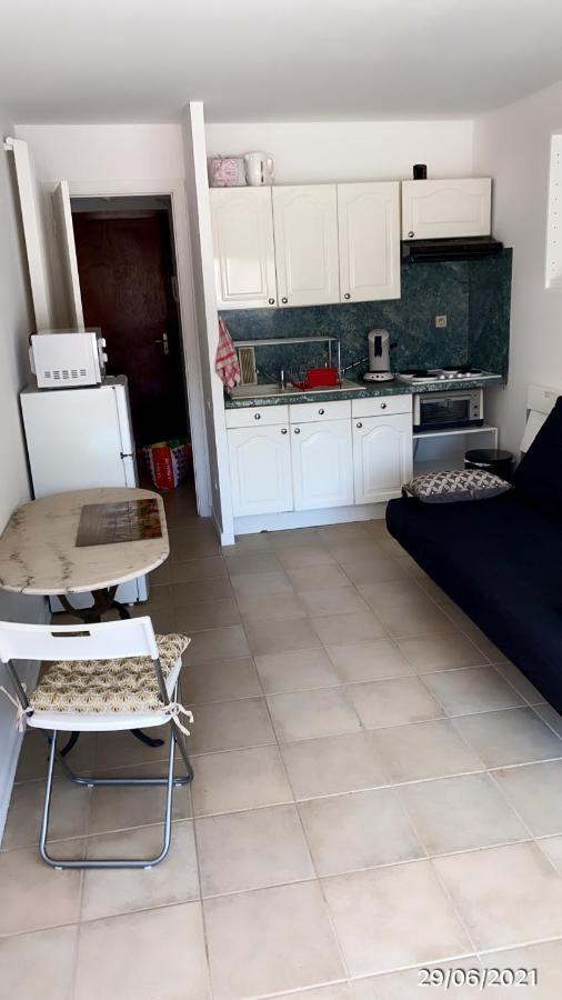 Joli Studio Neuf Av Terrasse A 50 M De La Mer Et Gare Roquebrune-Cap-Martin Eksteriør bilde